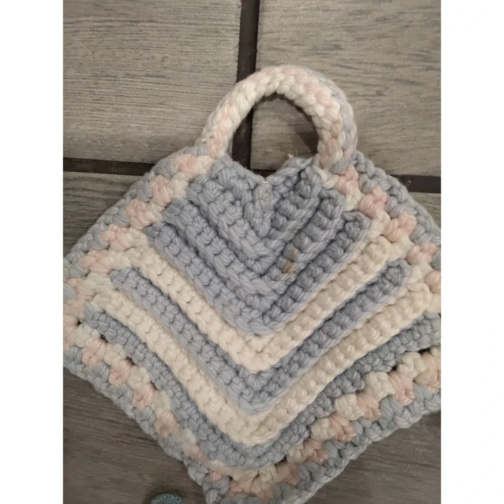 Vintage Handmade Crochet Pot Holders Set of 4 Floral Chevron Cottagecore Kitchen